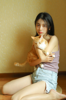美女按摩师视频